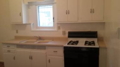 Main picture of 112 E Hemlock St