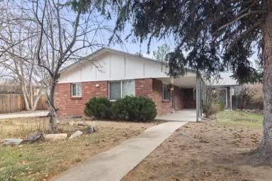 Main picture of 8150 Ames Way