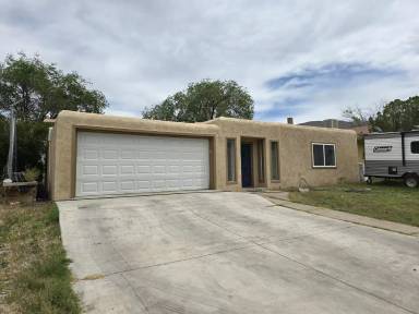 Main picture of 1707 Snow Dr