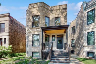 Main picture of 2506 N Mozart St