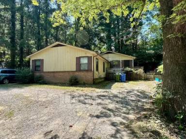 Main picture of 142 Beaverdam Rd