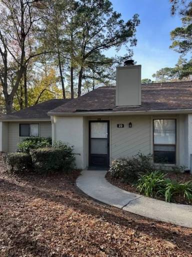 Main picture of Woodlake Villas