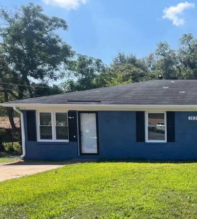 Main picture of 153 Martin Luther King Dr
