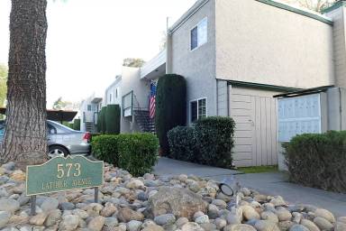 Main picture of 573 W Latimer Ave