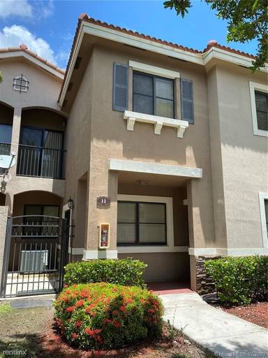 Main picture of 22821 SW 88th Pl