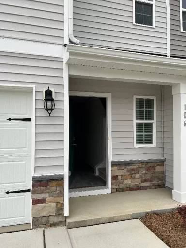 Main picture of 106 March Creek Dr