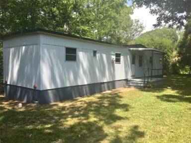 Main picture of 202 W Wilburn Ave