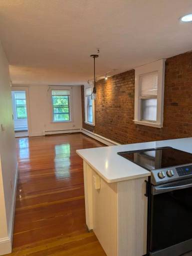 Main picture of 41 South St