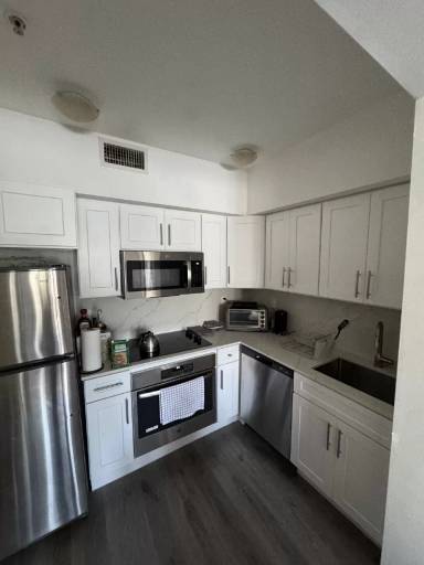 Main picture of 810 7th St