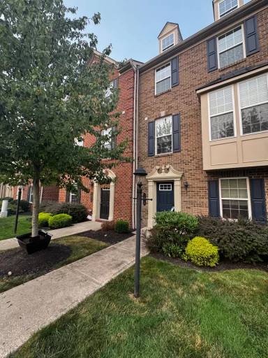 Main picture of 1918 Georgetown Dr
