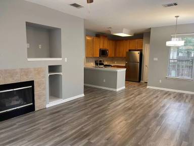 Main picture of Courtyard Homes At Cobblestone