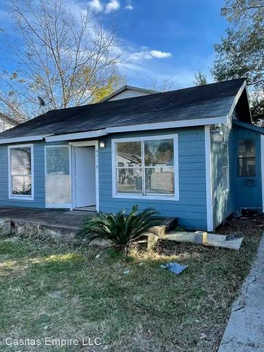 Main picture of 4716 Mierianne St