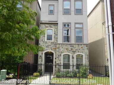 Main picture of 5327 Holland Ave
