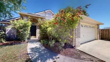 Main picture of 12039 Shooting Star Ct