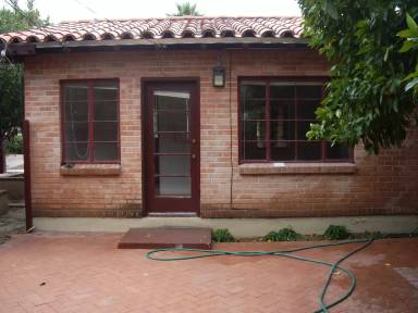 Main picture of 1337 E 9th St