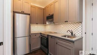Main picture of 7860 80th St