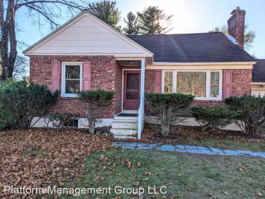 Main picture of 14 Loren Ave