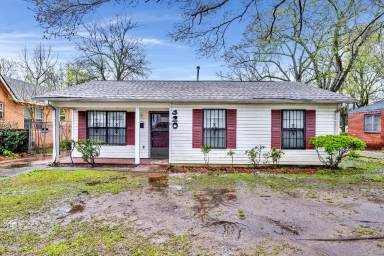 Main picture of 320 S Park Rd SW