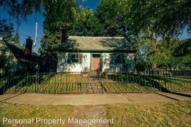 Main picture of 614 E 24th St