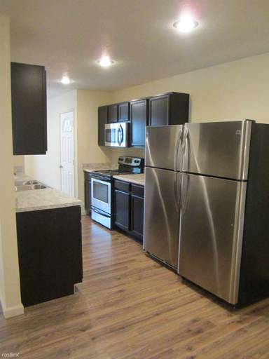 Main picture of 2621 Redwood Ave