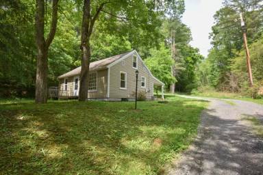 Main picture of 2978 Coudersport Pike