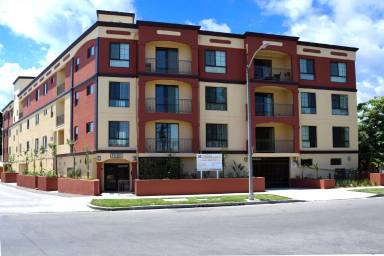 Main picture of 11120 Huston St