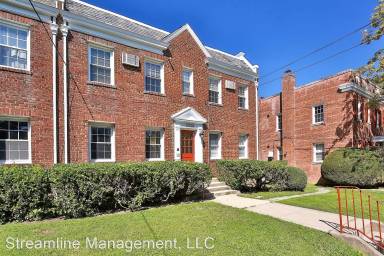 Main picture of 2328 40th St NW