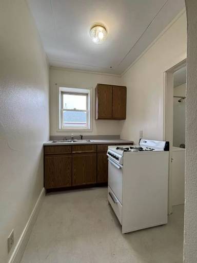 Main picture of 117 N Main St