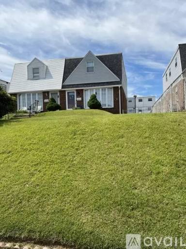 Main picture of 3436 Fitler St