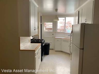 Main picture of 512 Taraval St