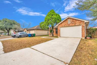 Main picture of 8019 Grand Bnd