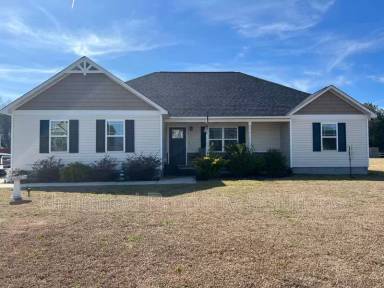 Main picture of 200 Leeward Lndg