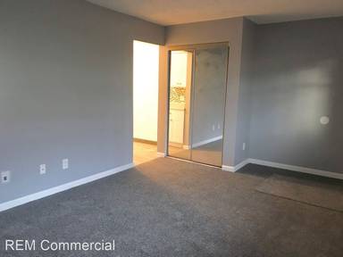 Main picture of 1015 Howe Ave