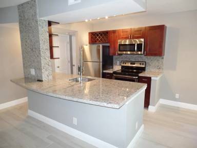 Main picture of 5612 Rock Island Rd