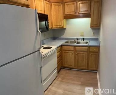 Main picture of 101 Elmwood Ave