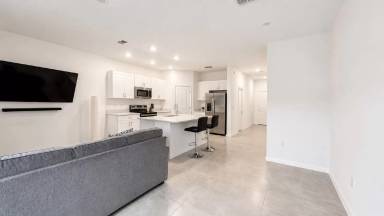 Main picture of 3121 Novara Ln