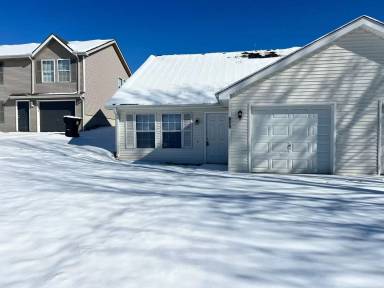 Main picture of 655 N Queen Ridge Ct