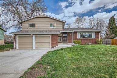 Main picture of 2752 S Saulsbury St