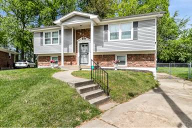 Main picture of 3301 Buckeye Ct
