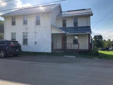 Main picture of 142 S Fairview Main St