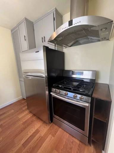 Main picture of 4376 Oregon St