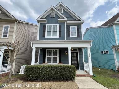 Main picture of 410 Evening Star Dr