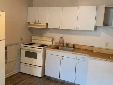 Main picture of 906 S Kelley St