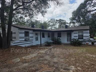 Main picture of 102 Ellis Dr