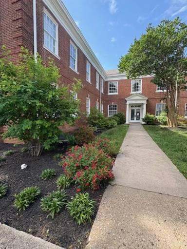 Main picture of 3003 Parkwood Ave