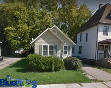 Main picture of 1320 Eastman St