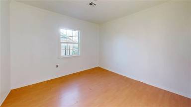 Main picture of 2021 Gurley Ave