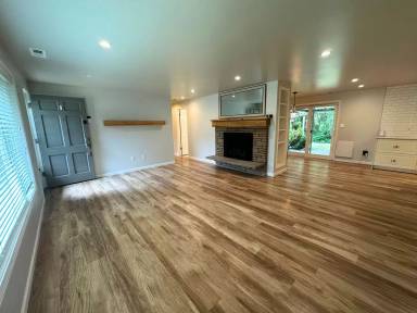 Main picture of 5432 99th Ave SE