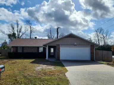 Main picture of 1105 W 19th St
