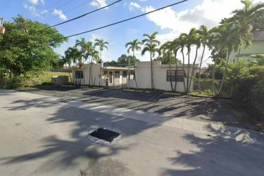 Main picture of 3701 NW 24th Ave